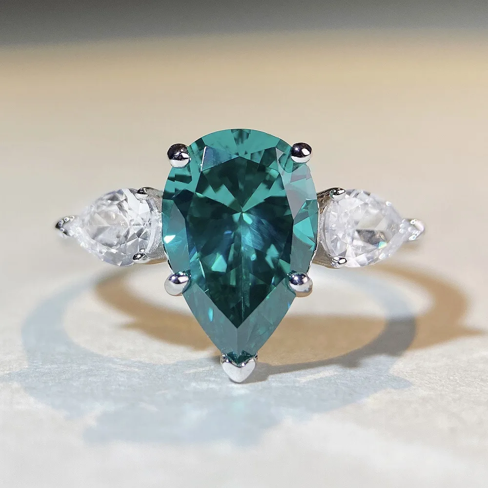 

Luxury Solid Platinum PT950 Women's Water Drop Pear Diamond Ring Wedding Ring Emerald Moissanite Diamond Ring
