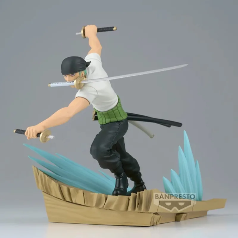 Bandai Original Banpresto Anime One Piece SENKOZEKKEI Roronoa Zoro Dracule Mihawk PVC Action Figure Model Collection Toy Gifts