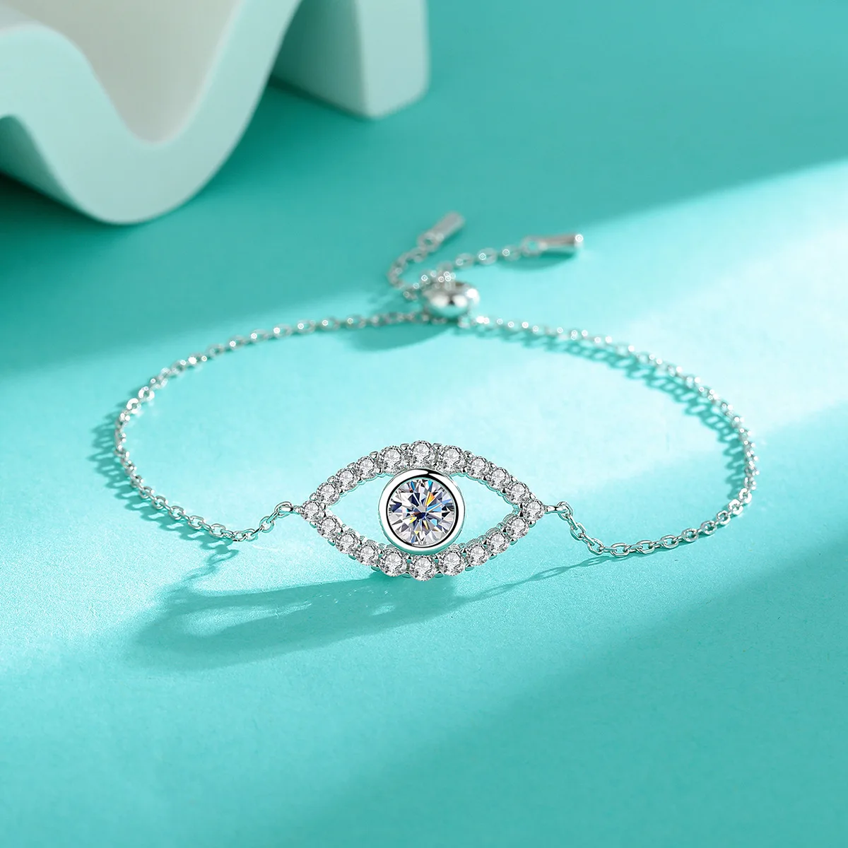 

18-каратное белое золото, 1 карат, простой индивидуальный светильник, роскошный браслет из муассанита, женский нишевый дизайн, глаз дьявола, платина, Pt950, ювелирные изделия