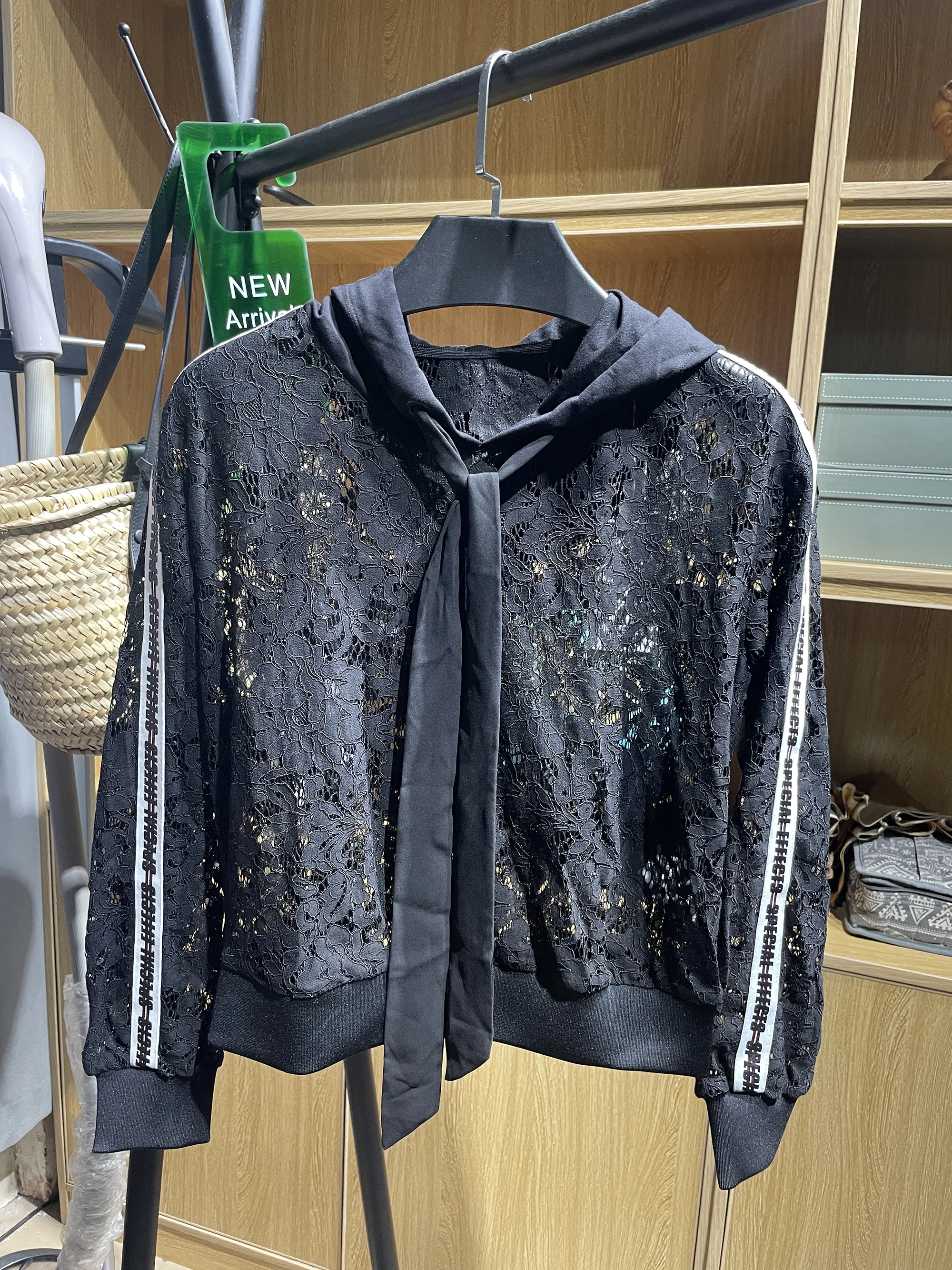 

Faionable Вязаный свитер с вырезом на каблуке Весна-Осень Sle от Mitabei 2GN30200 Женская модная трикотажная одежда