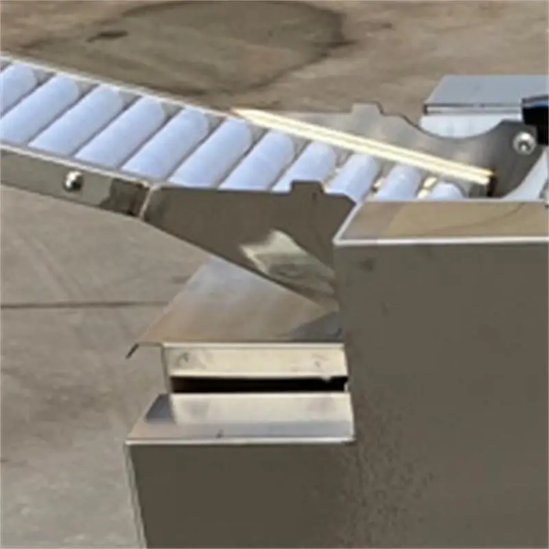 

Автоматическая машина для изготовления пельменей, равиоли, самосы, спринг-роллов, пельменей-дамплингов и эмпанада