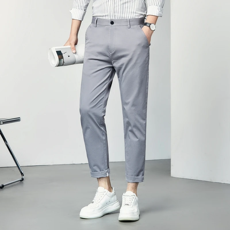 Pantaloni comodi da uomo in cotone dritto estivo 2025 Pantaloni corti da uomo Pantaloni da abito casual slim fit testurizzati stile coreano