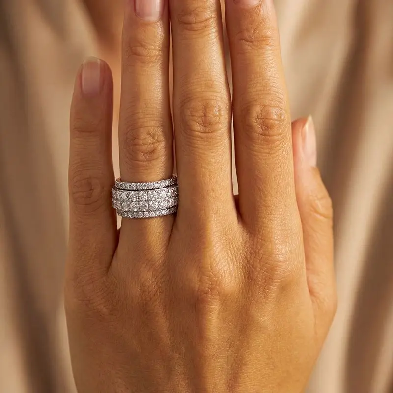 Halbrunde, funkelnde Zirkonia-Ringe für den täglichen Gebrauch für Damen, silberfarben, hochwertige Damen-Accessoires, Hochzeits- und Party-Schmuck