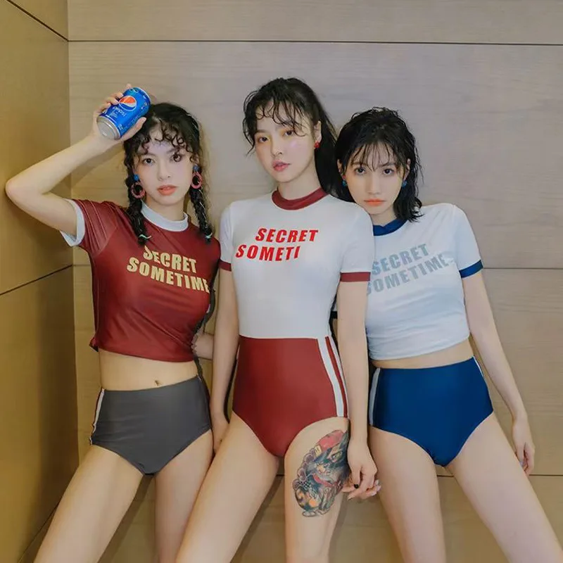 

Новый женский купальник-бестселлер 2026 года в корейском и японском стиле: скромный, спортивный, с коротким рукавом, из двух частей, для спа-отдыха и пляжа