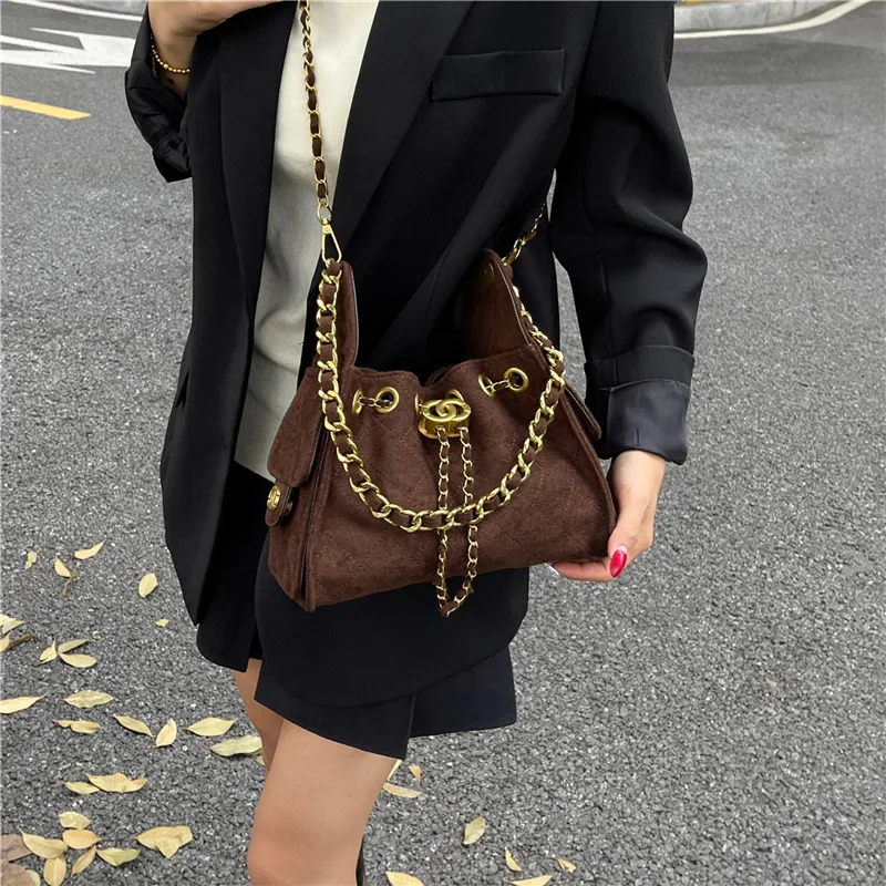 دلو ريترو نسائي عصري 2025 - سلسلة عطرة غير لامعة بحزام قابل للتعديل، متعددة الاستخدامات للتسوق والتنقل #4