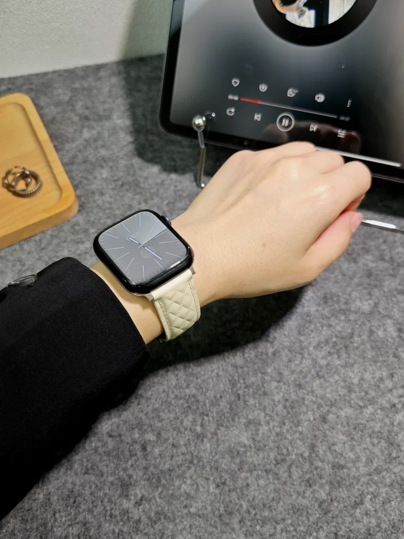 Lederarmband für Apple Watch 10 46 mm 42 mm 41 mm 45 mm 44 mm 40 mm 38 mm 49 mm Gürtelarmband iWatch Serie 10 9 8 7 6 SE Ultra 2 Band