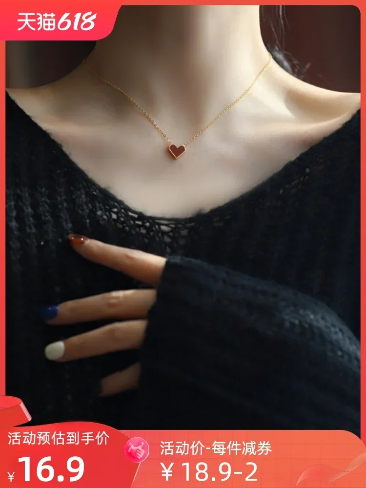 Kalung hati merah kecil 18K berlapis baja Titanium kalung rantai collarbone hati persik wanita strin kalung mewah ringan