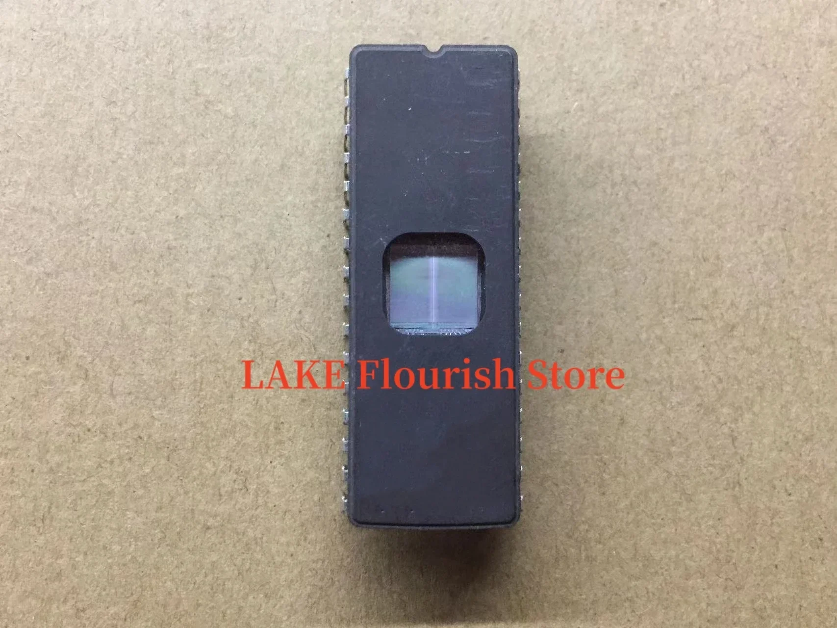 

HHCK 5 шт./лот MX27C2000DC MX27C2000DC-90 MX27C2000DC-12 CDIP хорошо