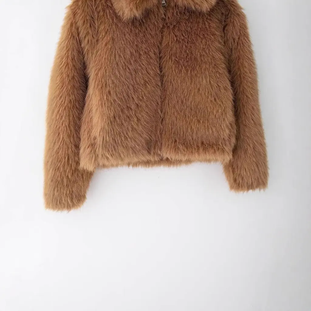 

Women's Fashion Short Coat Autumn European American Style Lapel Environmental Protection Fur Outerwear for Ladies