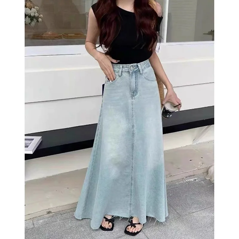 

New Trendy Denim Half-body Skirt for Spring and Autumn, A High-waisted, Flowing and Casual Fringed Design Long Skirt for Women