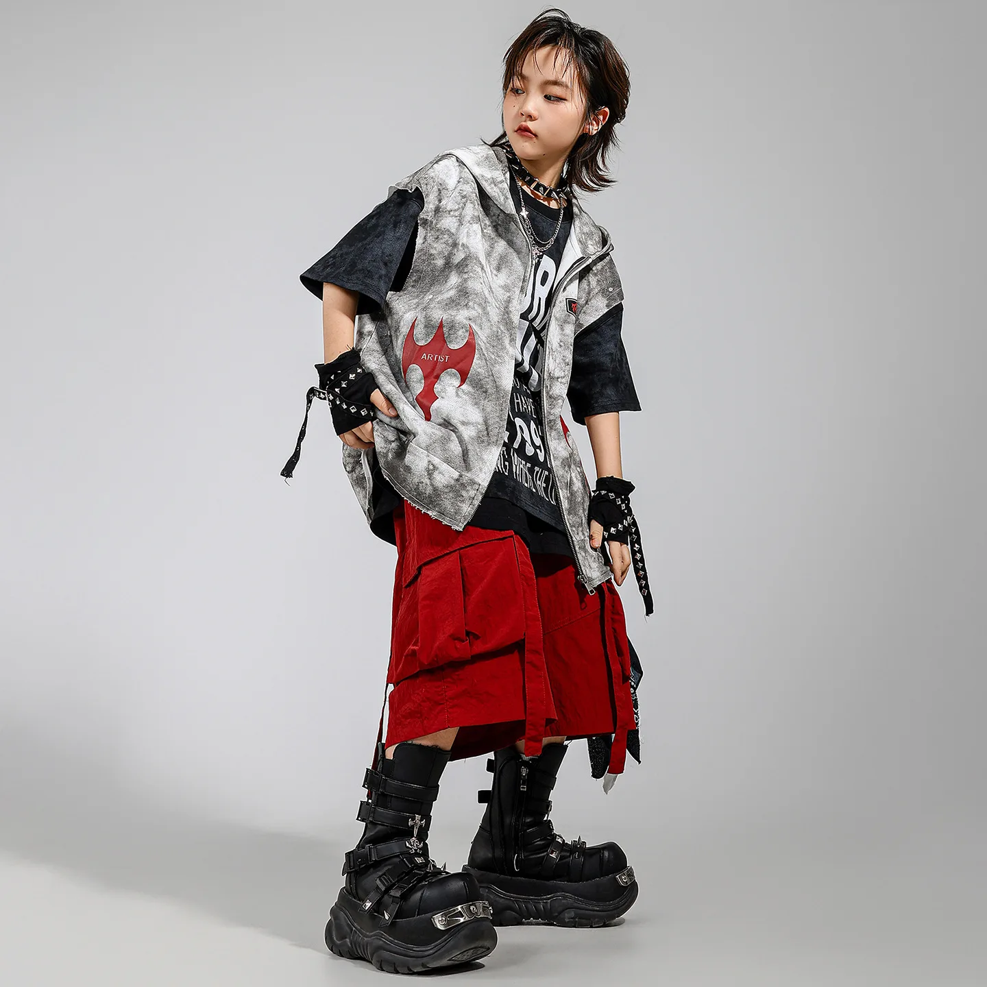 طفل Kpop الهيب هوب الملابس الأبيض طباعة هوديي سترة سوداء إلكتروني تي شيرت أحمر حزام البضائع السراويل لفتاة صبي ملابس رقص الملابس