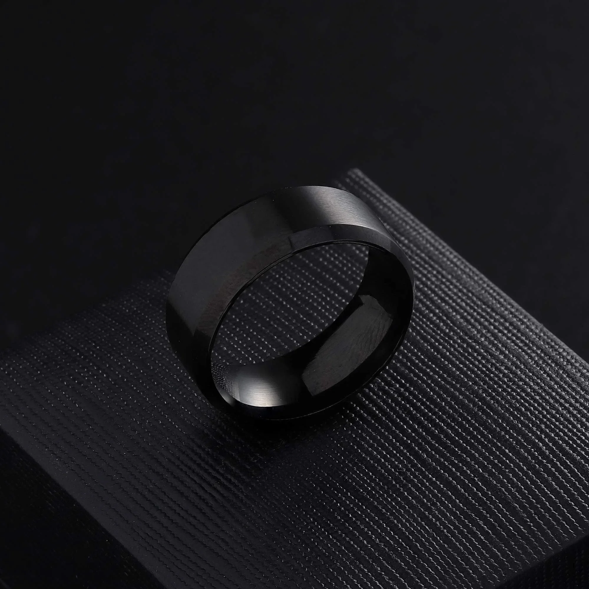 MYYA Men\'s Smooth Black Stainless Steel Rings Width Signet Square infinity Finge Ring Hiphop Male Wedding Party Jewelry Gift
