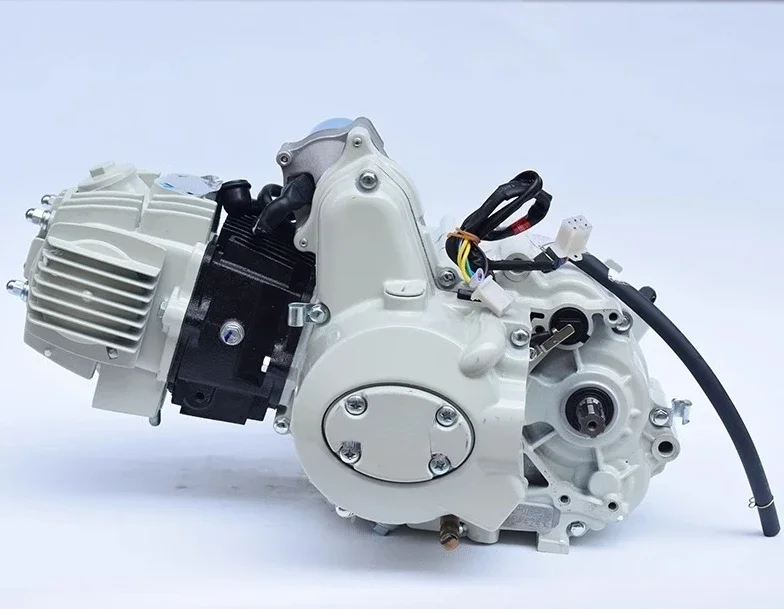 Horizontal 110/125/130cc Automatic Clutch Cantilever Motorcycle Engine Assembly for Two-Wheeled/Three-Wheeled Vehicles.