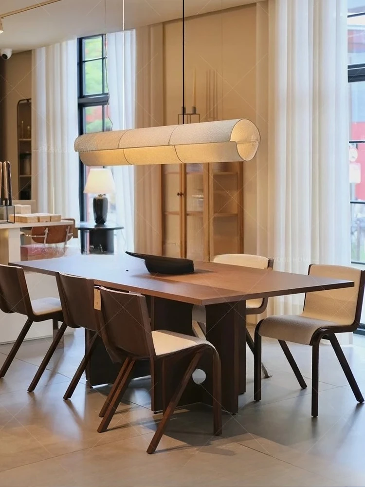 中世のシャンデリア日本のミニマリストレストランバーカウンター一文字ストリップランプコーヒーショップケータリング商業