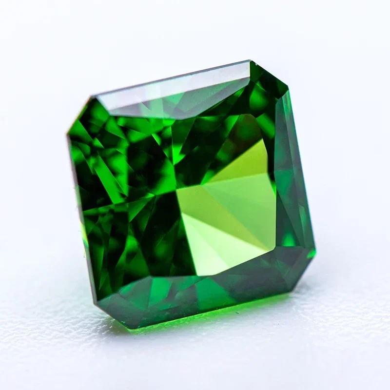 Cubic Zirconia Crushed Ice Cut Asscher Shape Emerald Color Charms Beads for Diy Jewelry Making Rings Materials No Certificate