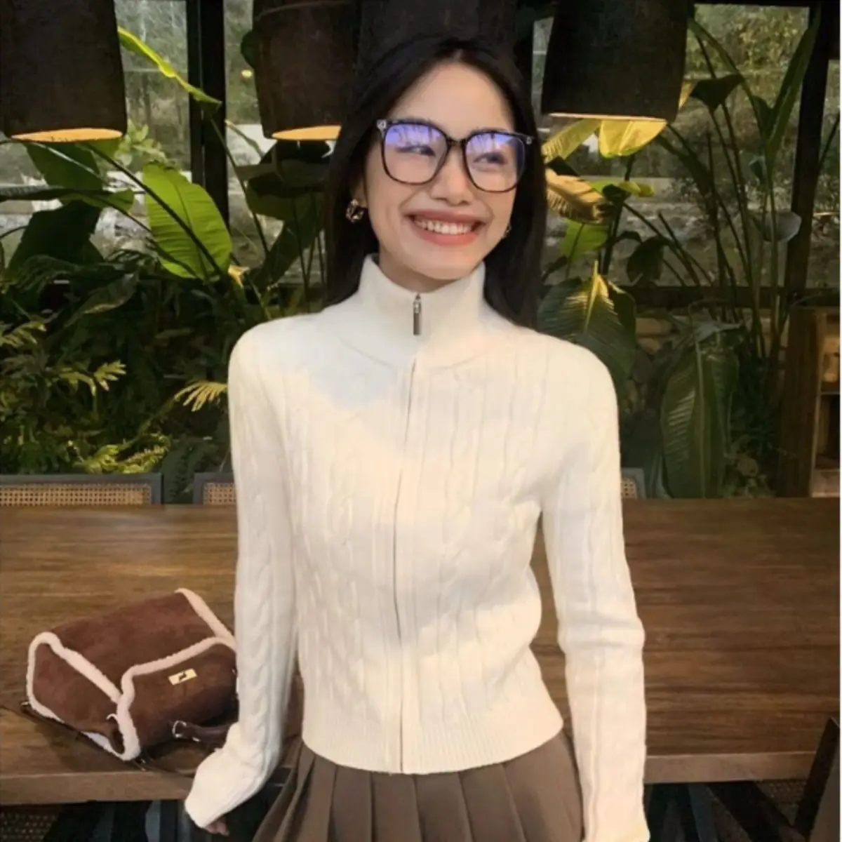 

Pullovers Womens Set Feather Light Barely There Weightless Design Airy Construction Cloud Soft Ethereal Presence Gentle Touch Bf