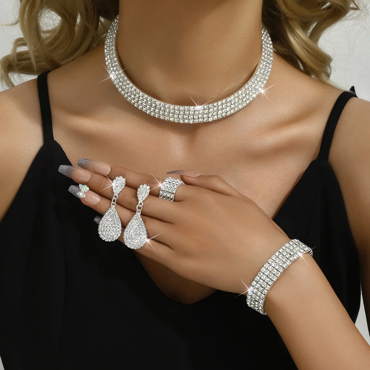 

Fashionable and luxurious zircon jewelry multi-layer set - collar necklace, bracelet, tassel earrings set. Gift for wife.