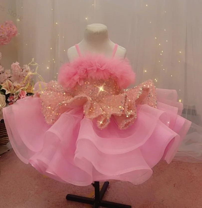 

Fluffy Pink Flower Girl Dresses Glitter Sequined Top Kids Ball Gown Ruffles Tulle Tiered First Birthday Party Dress