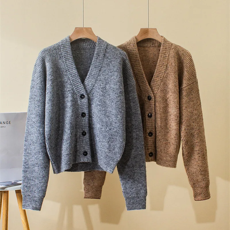 

Women's Autumn Winter B*C New Wool Mohair Coat V-Neck Loose Flower Yarn Bead Chain Knitted Sweater Cardigan