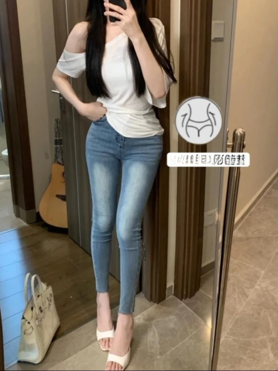 

High Waist Korean Sle Denim Jeans Women's Butt Enhancing Faded Nine Points Slim Fit Stretchy Cotton Elastic Jeans