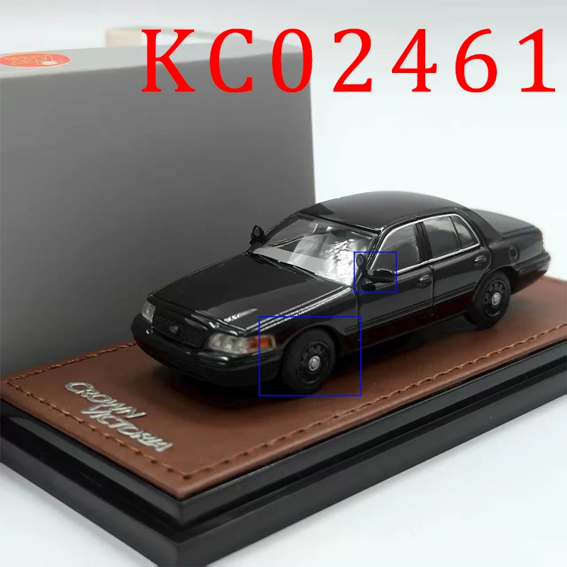 GOC 1:64 Scale CV Crown Alloy Simulation Car Model Classics Adult