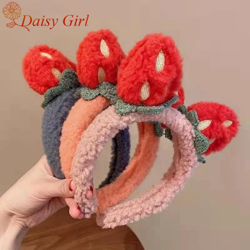 

New Sweet Beautiful Girl Cute Three-Dimensional Strawberry Headband Wash Face Makeup Versatile Plush Cartoon Headdress