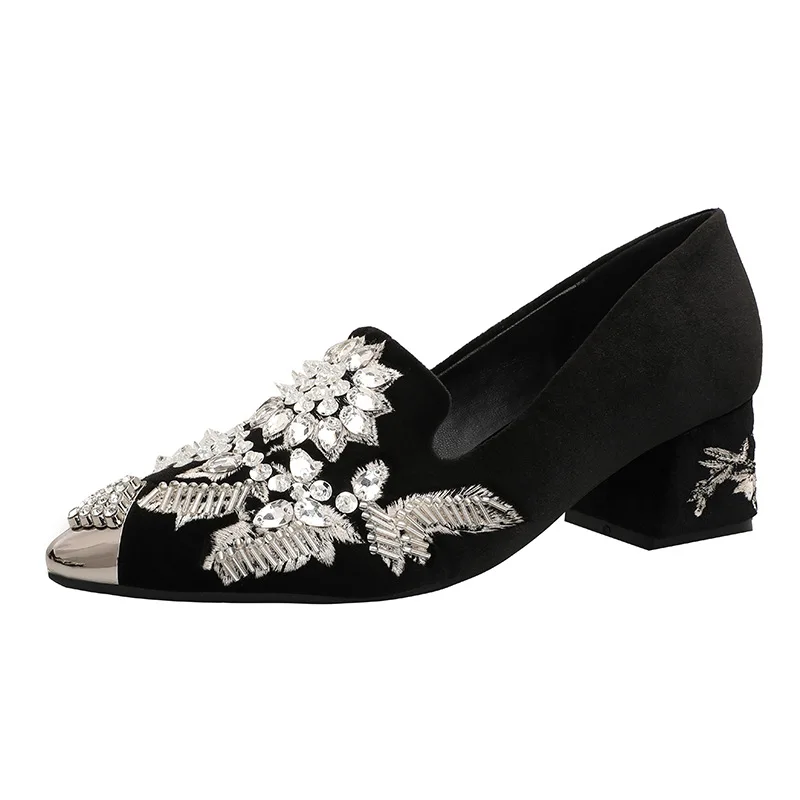 

Low-heeled Pointed Beaded Embroidered Cool Slippers Women's Spring Baotou Half-towed Outside Wearing Lazy Muller Zapato De Mujer