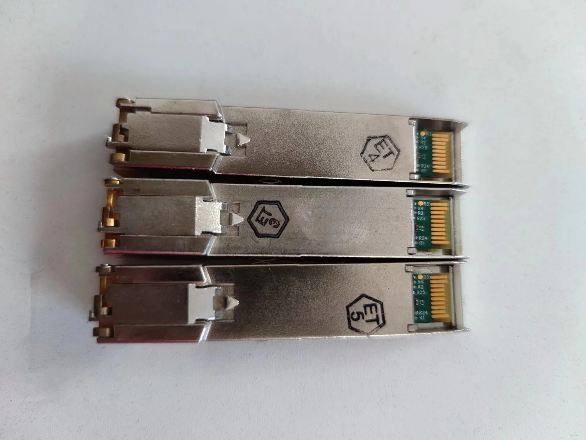 Juniper RJ45 Gigabit Ethernet 740-013111 SP7041-M1-JN REV 02 TX 1000Base-T 100m 1000Mbps SFP TO RJ45 Optical Fiber Module