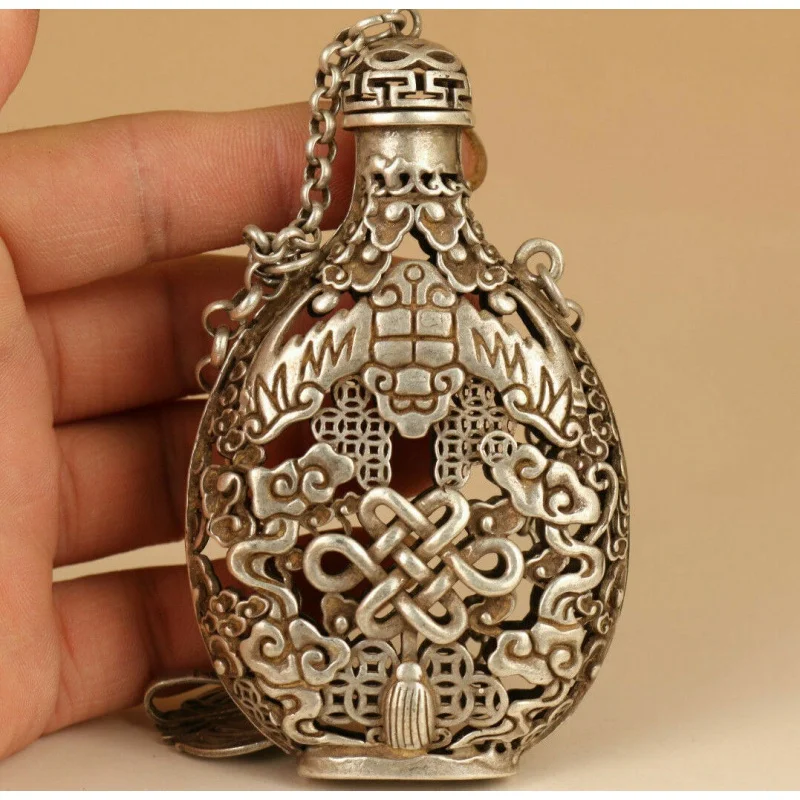 

Rare Chinese Tibet-silver Copper Hand solid Carved Bat Statue Snuff Bottle