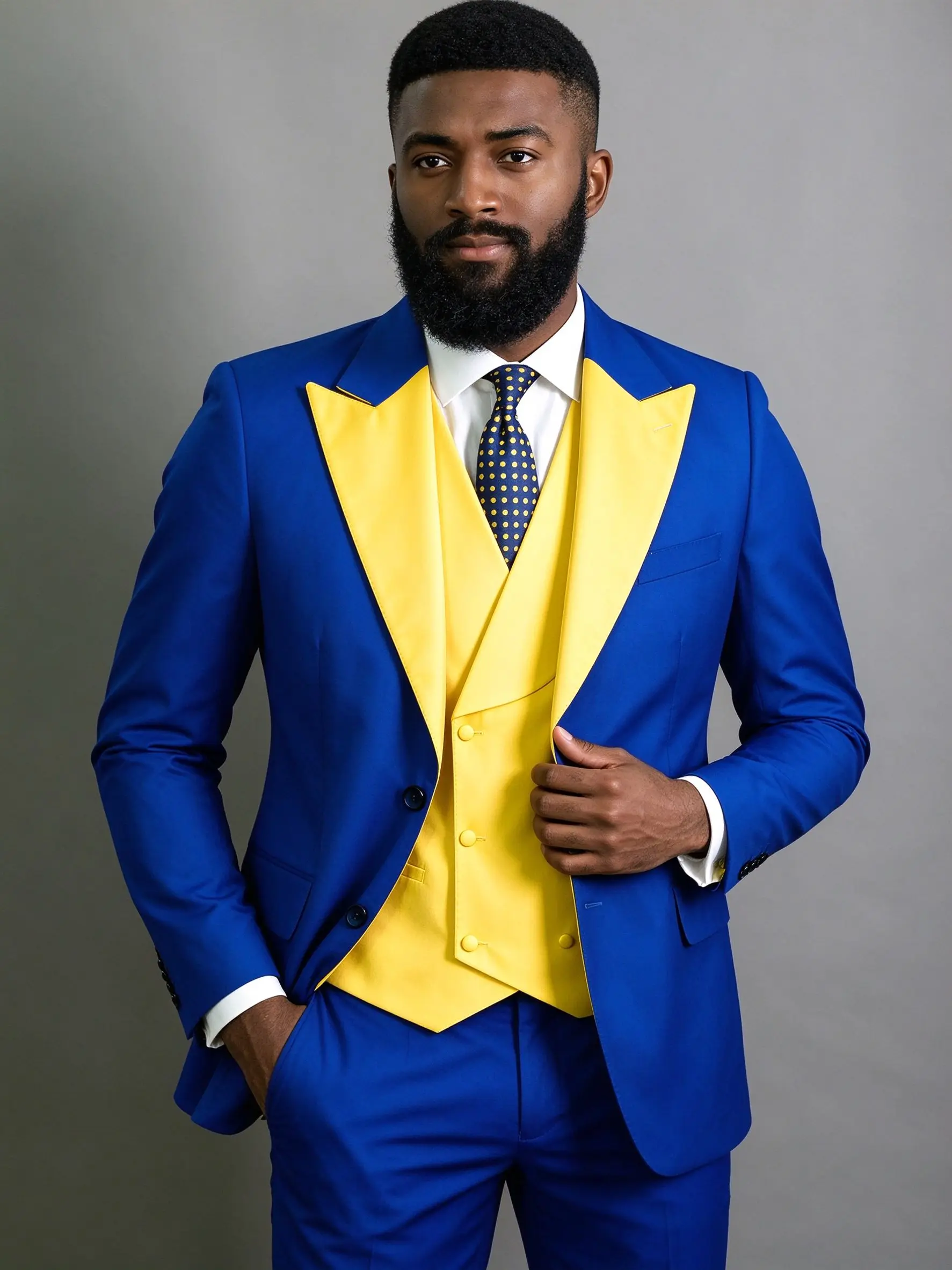 Men's Royal Blue 3-Piece Suit – Groom's Wedding Tuxedo – Peak Lapel Jacket, Trousers, and Vest – Custom-Made Stylish Formal Wear