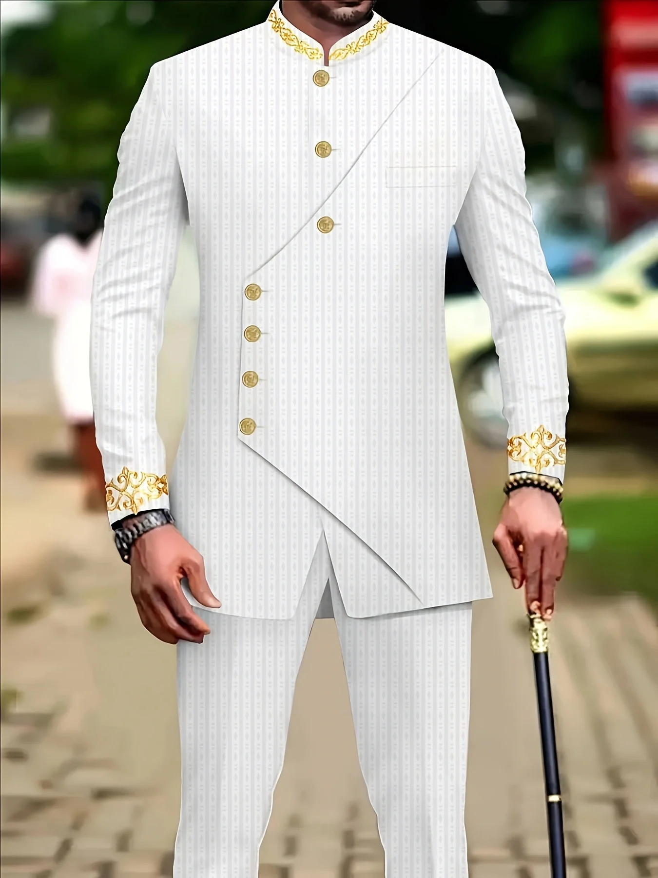 

Men's casual two-piece suit set with long sleeves, mid-length jacket and trousers.