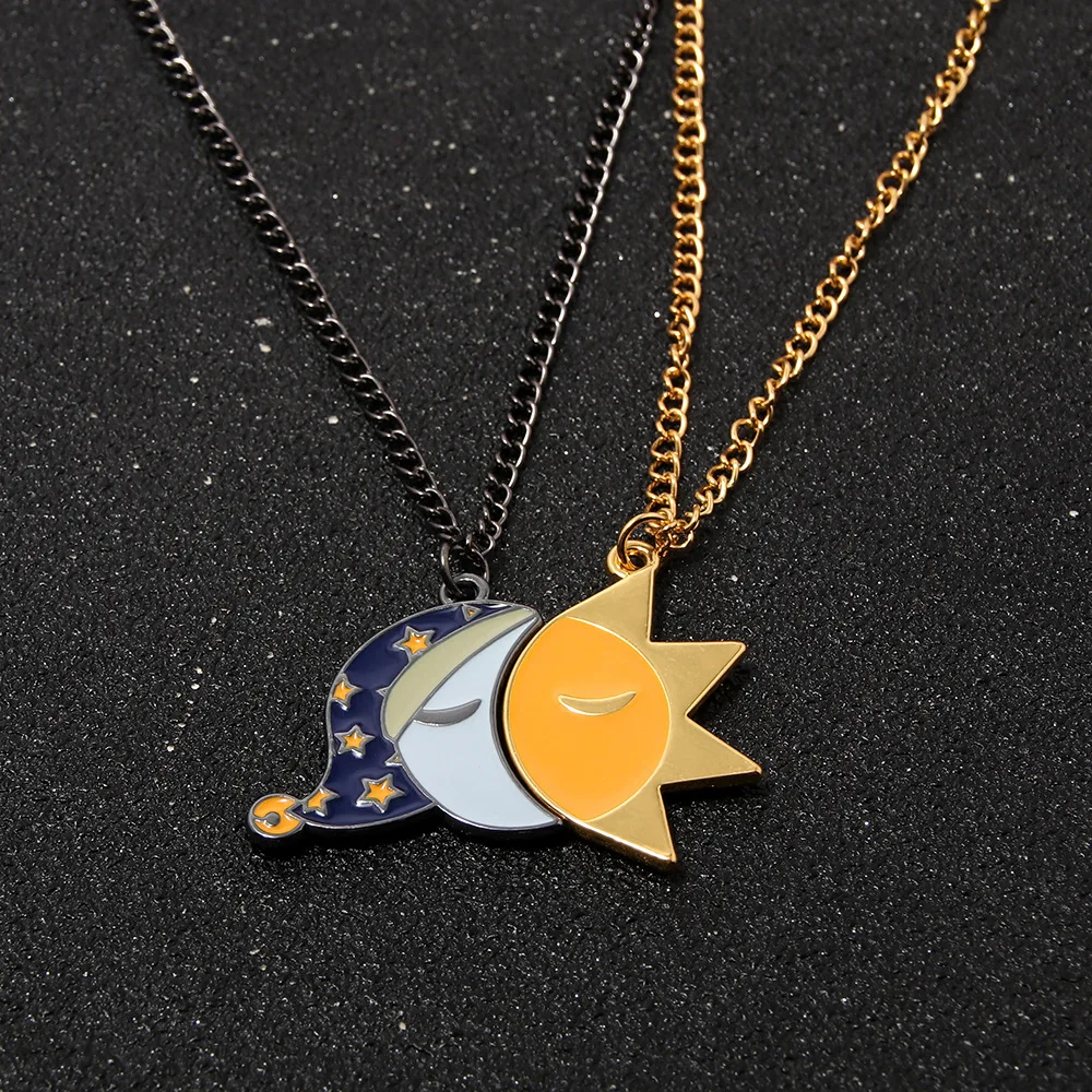 Cartoon Film Thema Halskette Schmuck niedlichen schlafenden Mond glänzende Sonne Spleißen Emaille Anhänger Paar Halsketten Geschenk für Liebhaber
