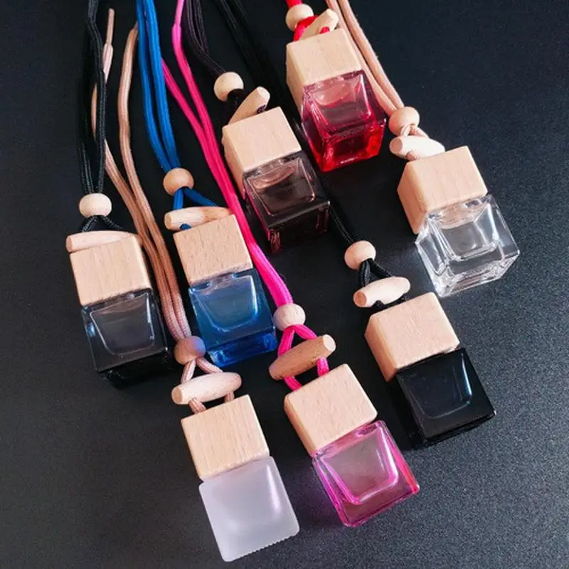 8 ألوان 8 مللي زجاجة عطر السيارة الفارغة قلادة عطر فواحة عطور مرآة الرؤية الخلفية للسيارة الداخلية #1