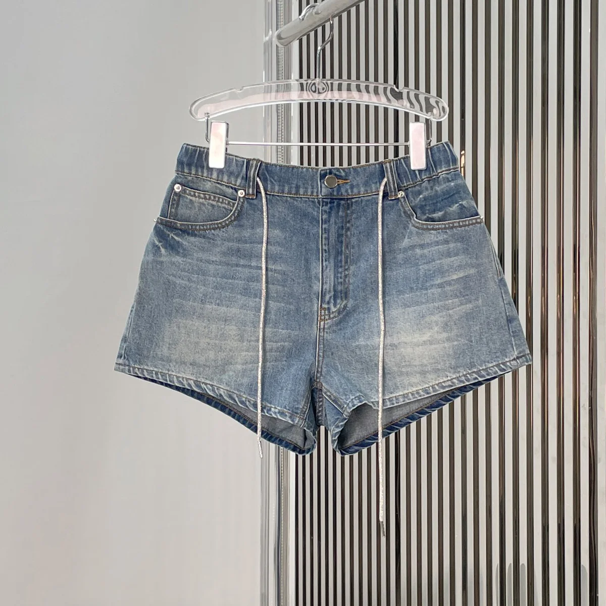 High Quality Women Drawstring Denim Shorts Elastic Waist Button Fly Washed Casual Short Pants lyt132698
