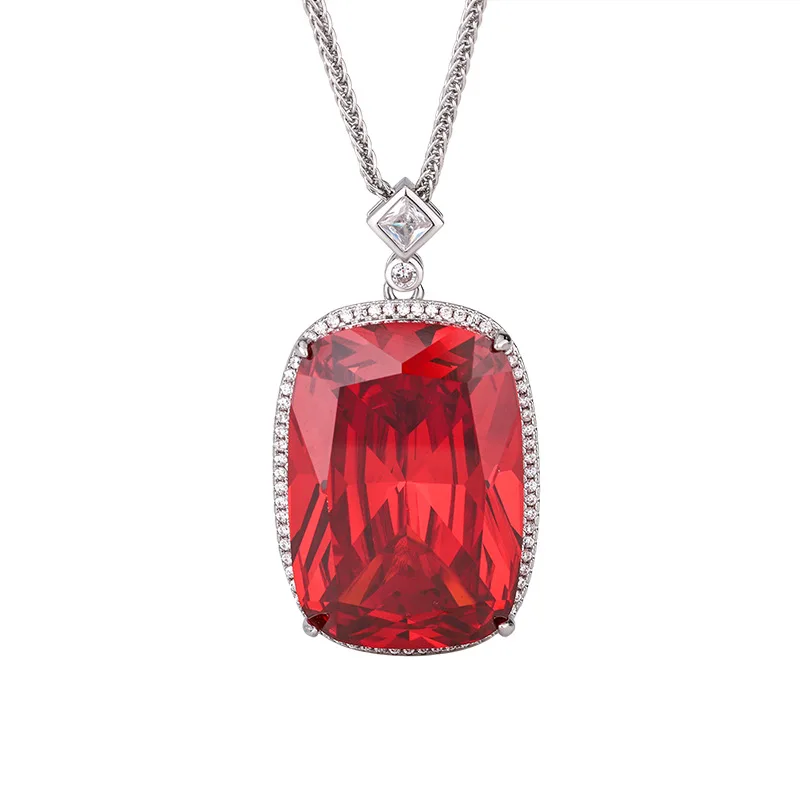 Gold-Plated European and American Dried Rose Square Pendant Necklace 20*28