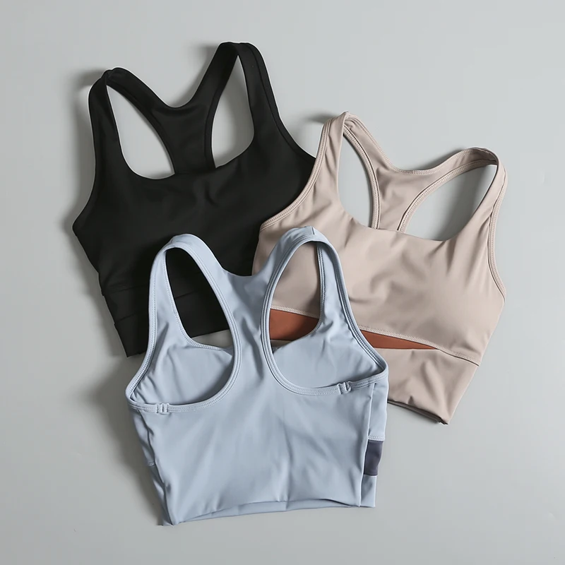 夏の女性用スポーツブラと下着新しいランニングベストスタイルの外部着用耐衝撃性とたるみ防止ジムビューティーバック