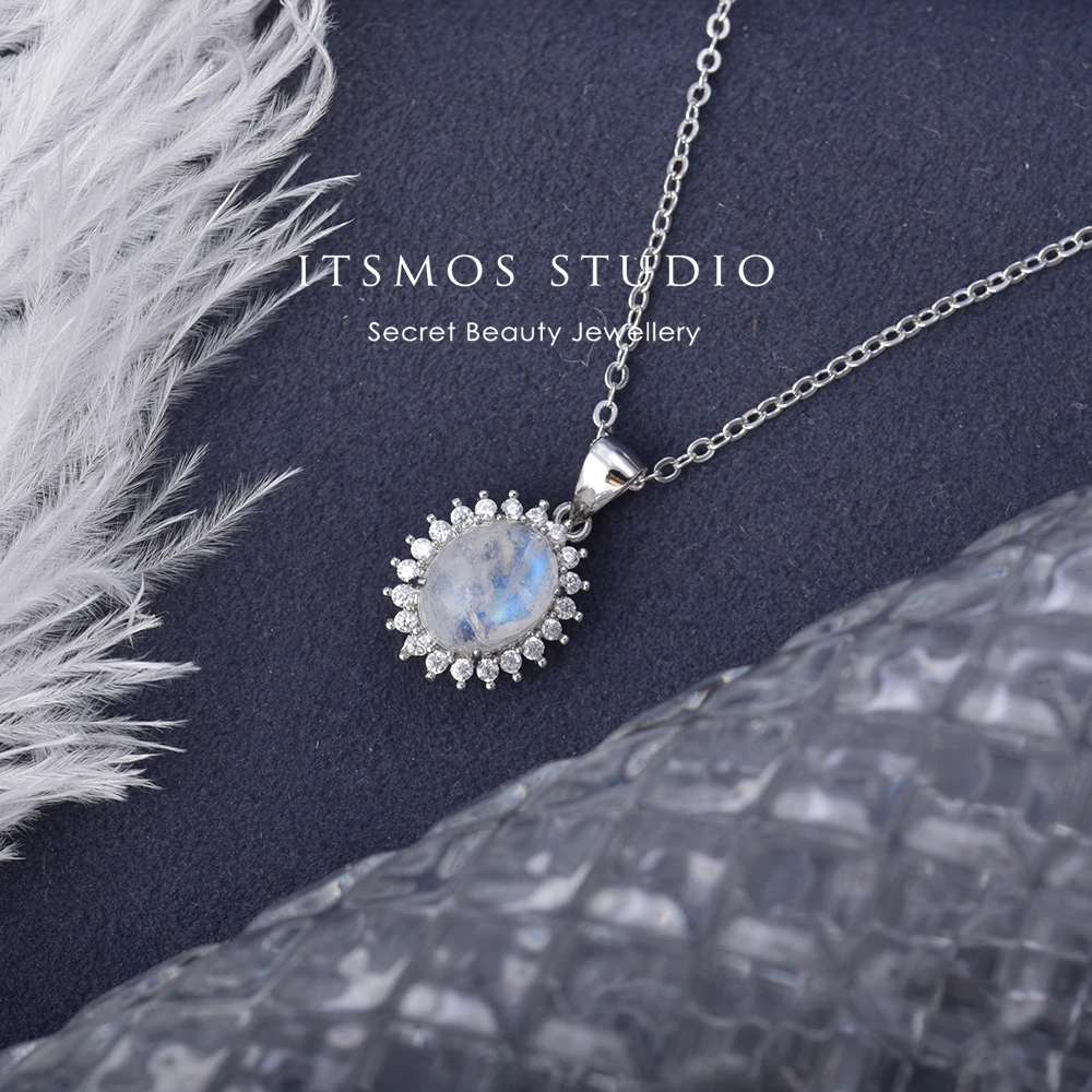 ITSMOS Natural Moonstone Silver Pendant Necklace Blue MoonLight Gemstone Necklace for Women Romantic Dainty Jewelry