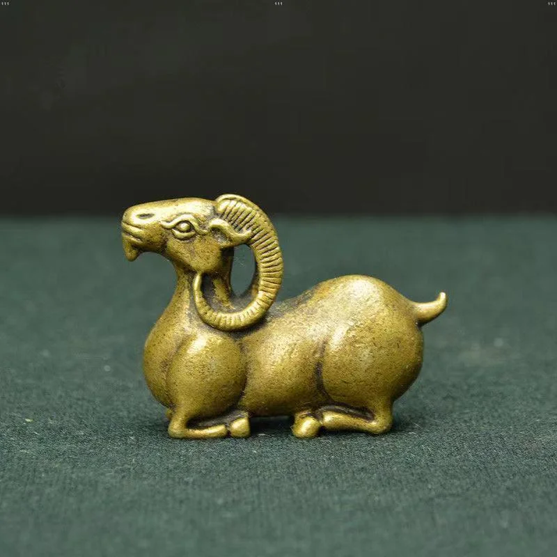 Copper Solid Carving Goat Ornaments Brass Antique Micro-Carving Zodiac Sheep Pendant Handle Art Bronzeware Bronze 371