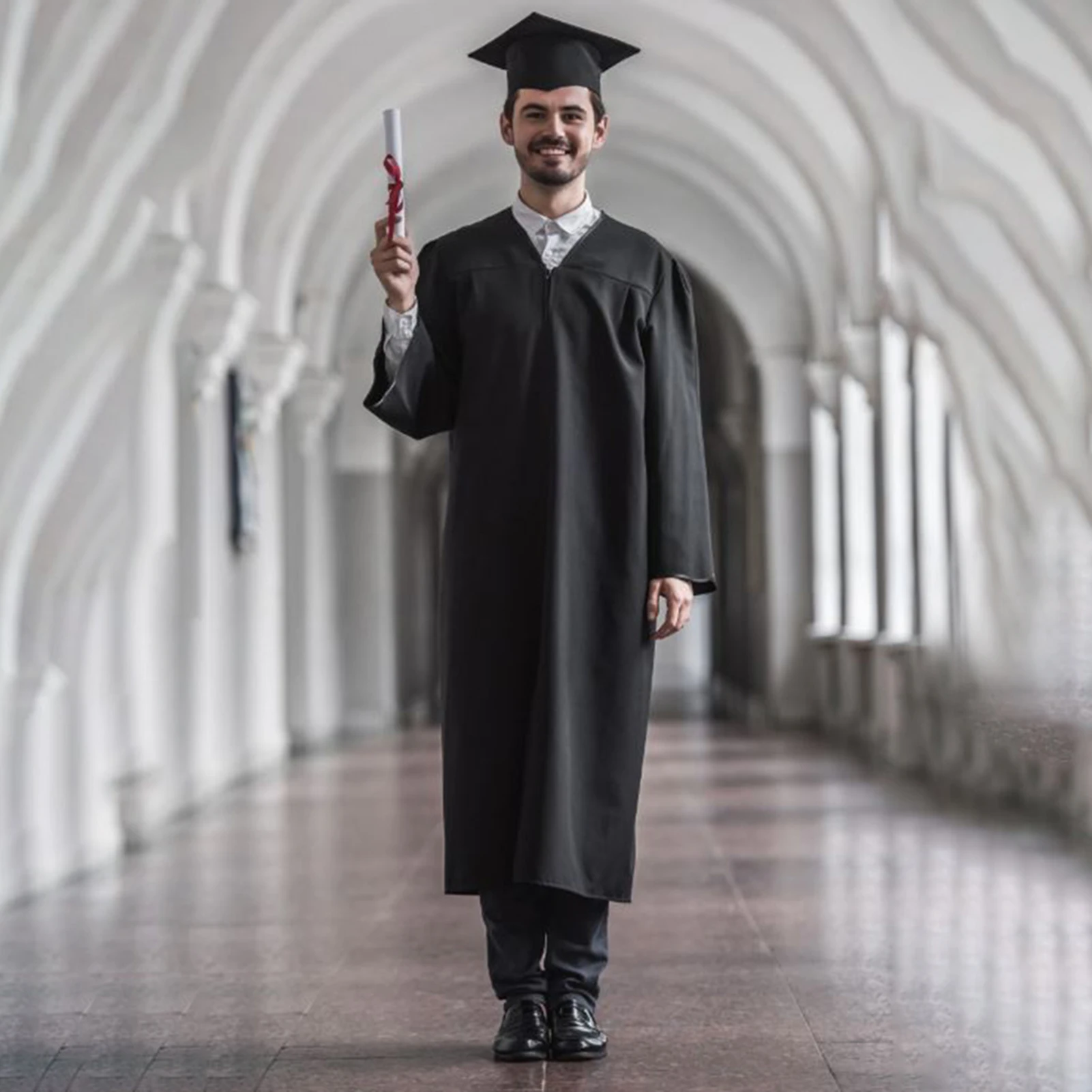 Adultos 2022 graduação vestido e boné tassel drape high school colégio conjunto de vestido de solteiro unissex