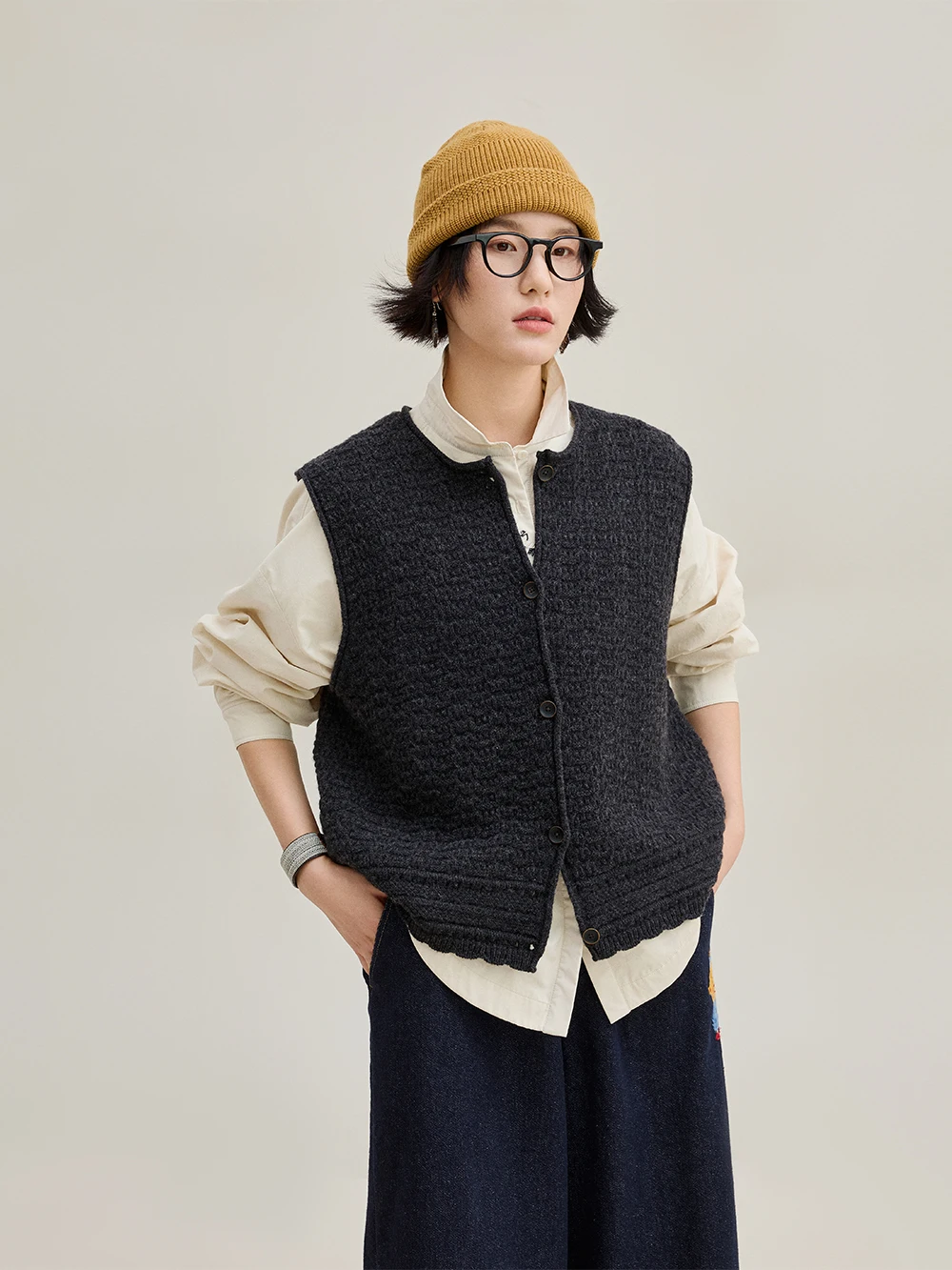 

Mall Spring New Vintage Artistic 3D Knitted Loose Women's Woolen Vest Top Quali Regular Length Color Button Design