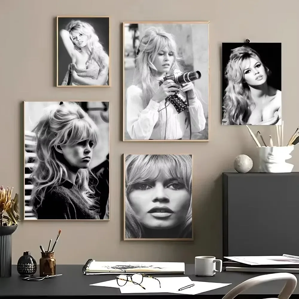 Brigitte Bardot Attractive French Film Star Retro Poster Bedroom Entrance Home Living Room Wall Decor Canvas Painting