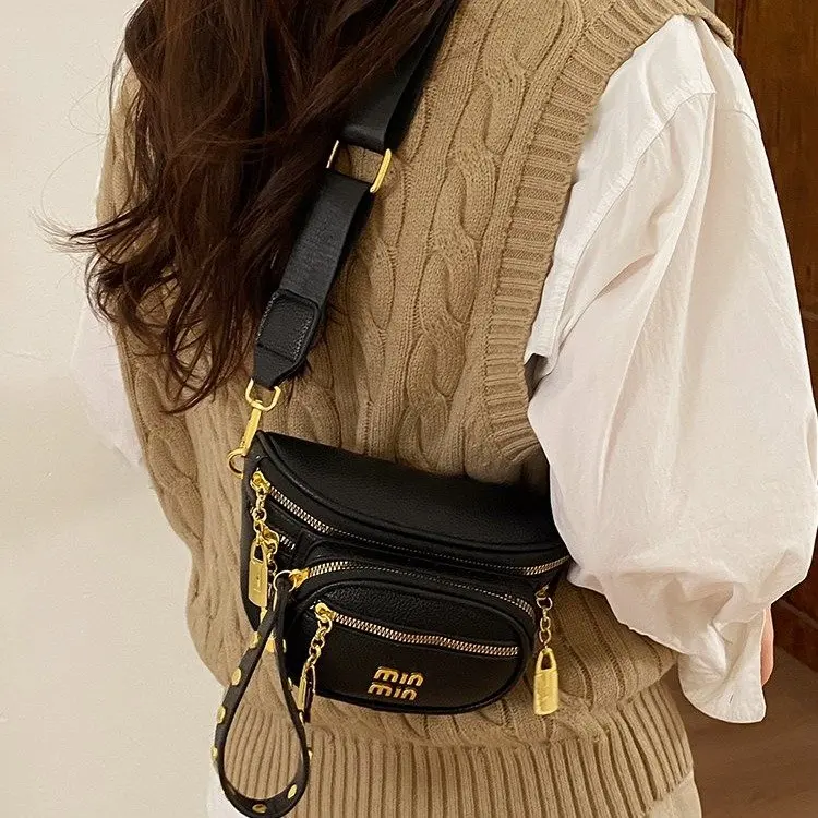 

Chain Organizer Purse, Square Flap Bag with Divided Interior, Adjustable Strap for Versatile Wear, Vintage Accents, New 2026