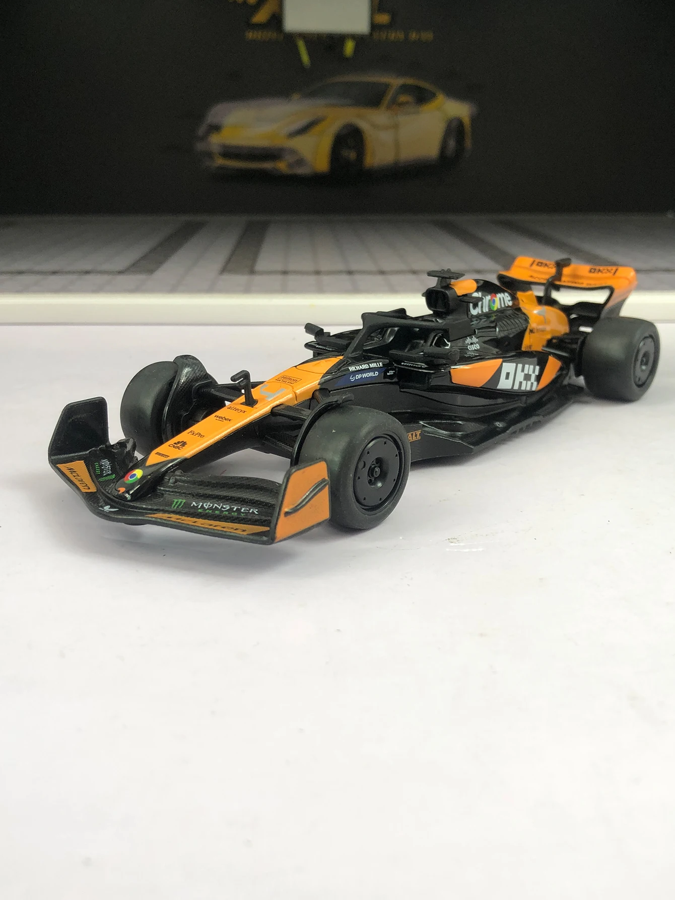 Модель-tsc-1-32-из-цинкового-сплава-mclaren-f1-mcl38-4--Модель-автомобиля-статичный-сувенир-металлическая-коллекционная-машинка-в-подарок