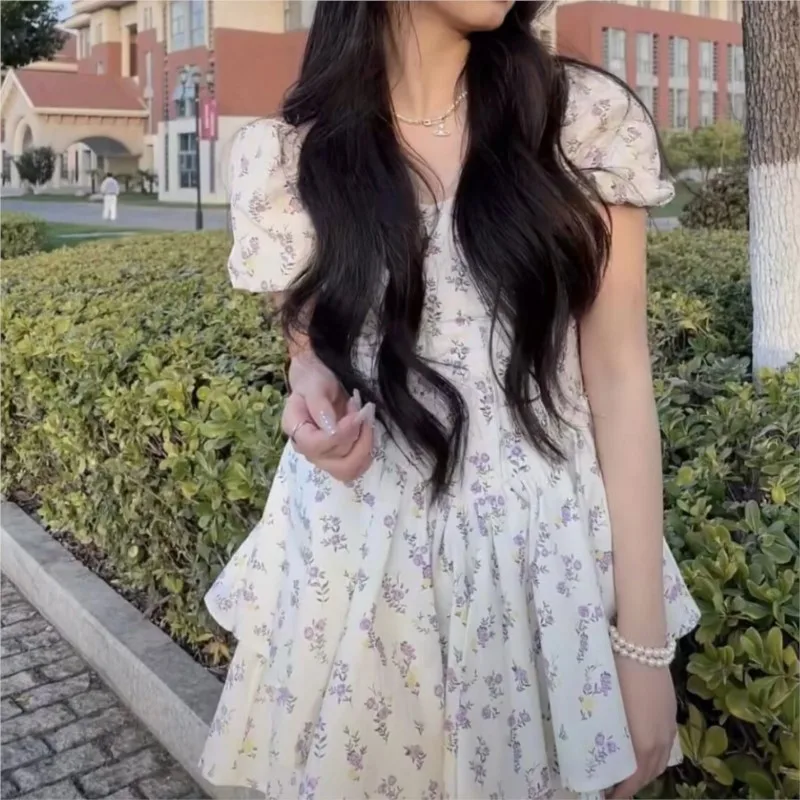 Abito a vita alta donna estate floreale dolce colletto quadrato manica a sbuffo principessa da ragazzina tenera elegante stile coreano Preppy Chic