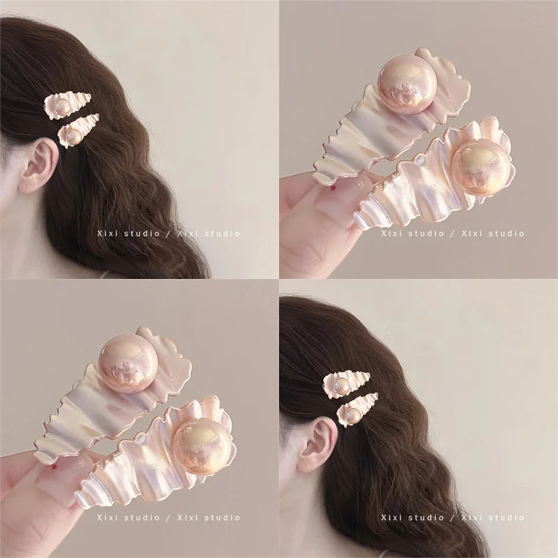 

Gentle and outstanding! Sweet pink imitation shell hairpin