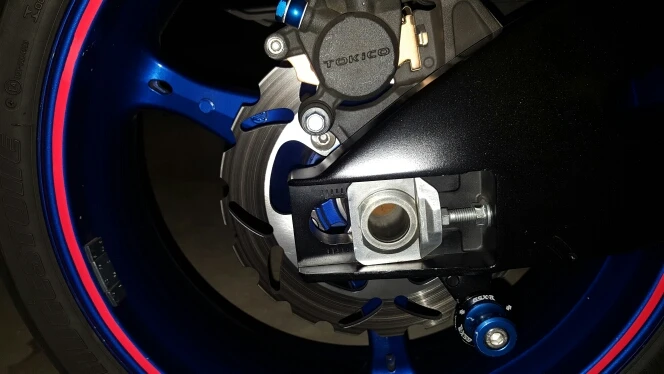 BIKINGBOY Für Suzuki GSXR 600 GSX-R 750 97 98 99 00 01 02 03 TL1000S 97-01 TL1000R 1998-2003 Bremsscheiben- und Bremsbelagsatz hinten – Detail 11