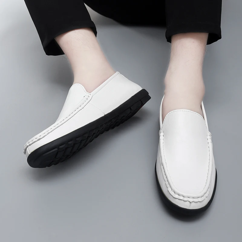 

Luxury Brand Comfortable Soft Soled Loafers Fashionable Men's Hand Sewn Business Office Shoes Casual Driving Non Slip Flat Shoes
