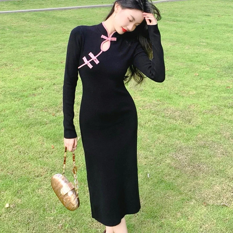 Female Retro Elegance Improved Cheongsam Hollowed Out Sexy Slim Knitted Long Dress Women Qipao Lady Traditional Chinese Costume