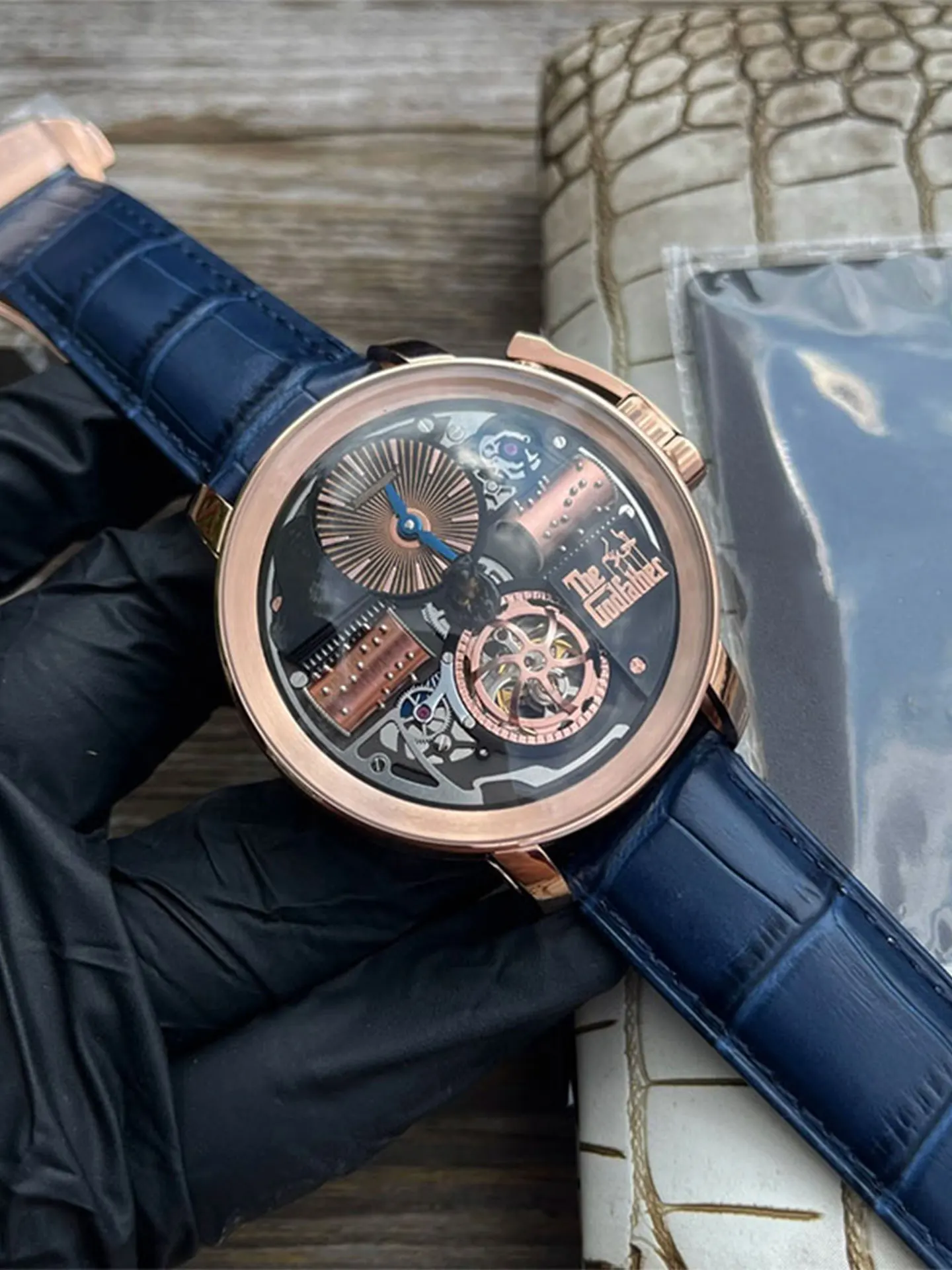 New men's fashion casual round cool large dial watch personalized trend hollow flywheel automatic mechanical watch