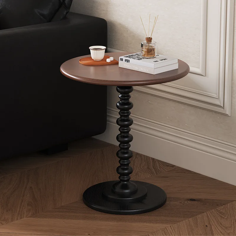 American retro sofa edge few French solid wood medieval corner few B & B coffee table leisure balcony small round table coffee